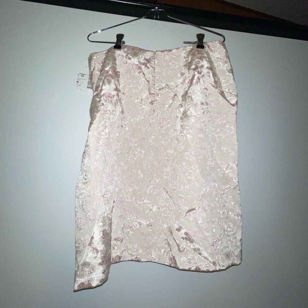 Brand New Skirt  Size 10